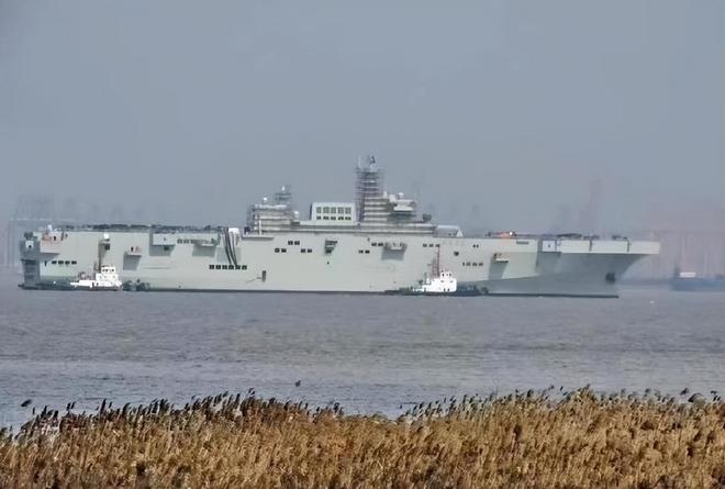 海南艦與廣西艦，兩大艦船的區(qū)別探討，海南艦與廣西艦，兩大艦船特性與區(qū)別探討