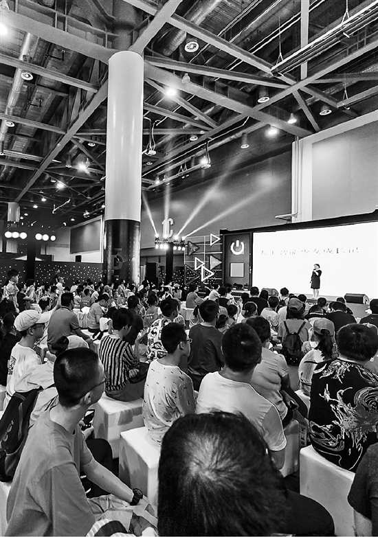 目前人氣論壇，網(wǎng)絡交流的新天地，人氣論壇，網(wǎng)絡交流的新天地