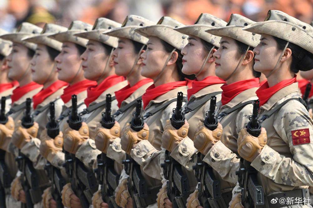 閱兵女民兵圖片，展現(xiàn)新時(shí)代女性的風(fēng)采與力量，閱兵女民兵圖片，新時(shí)代女性的風(fēng)采與力量展現(xiàn)