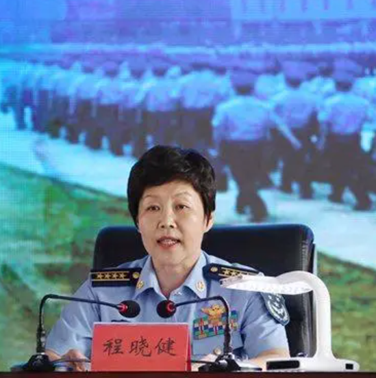 程曉健少將家庭背景，軍魂的傳承與文化的熏陶，程曉健少將，軍魂傳承與文化熏陶下的家庭背景