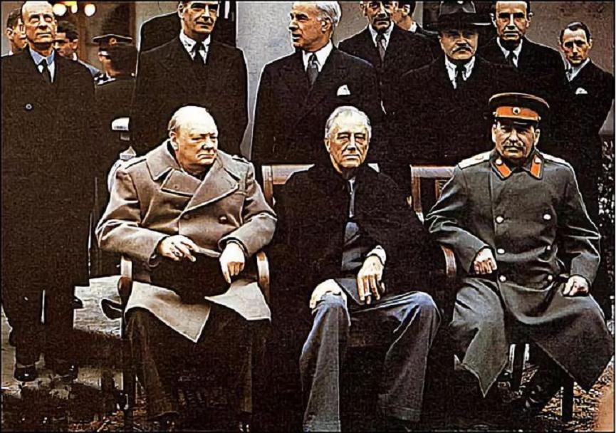 關(guān)于戰(zhàn)爭(zhēng)的新聞資料，最近的戰(zhàn)爭(zhēng)動(dòng)態(tài)與影響分析，最新戰(zhàn)爭(zhēng)動(dòng)態(tài)，全球沖突的影響與分析