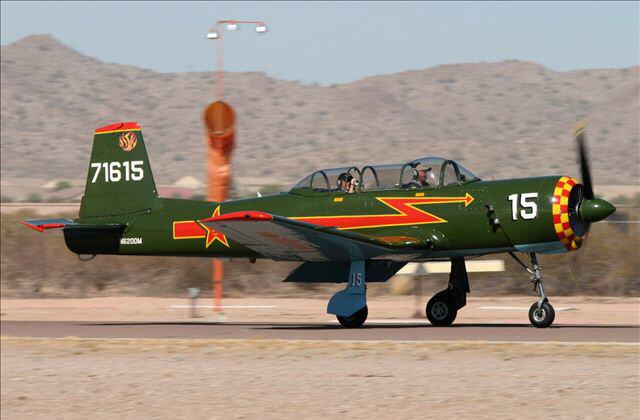 美國(guó)初教六教練機(jī)，飛行教育的杰出代表，美國(guó)初教六教練機(jī)，飛行教育的翹楚