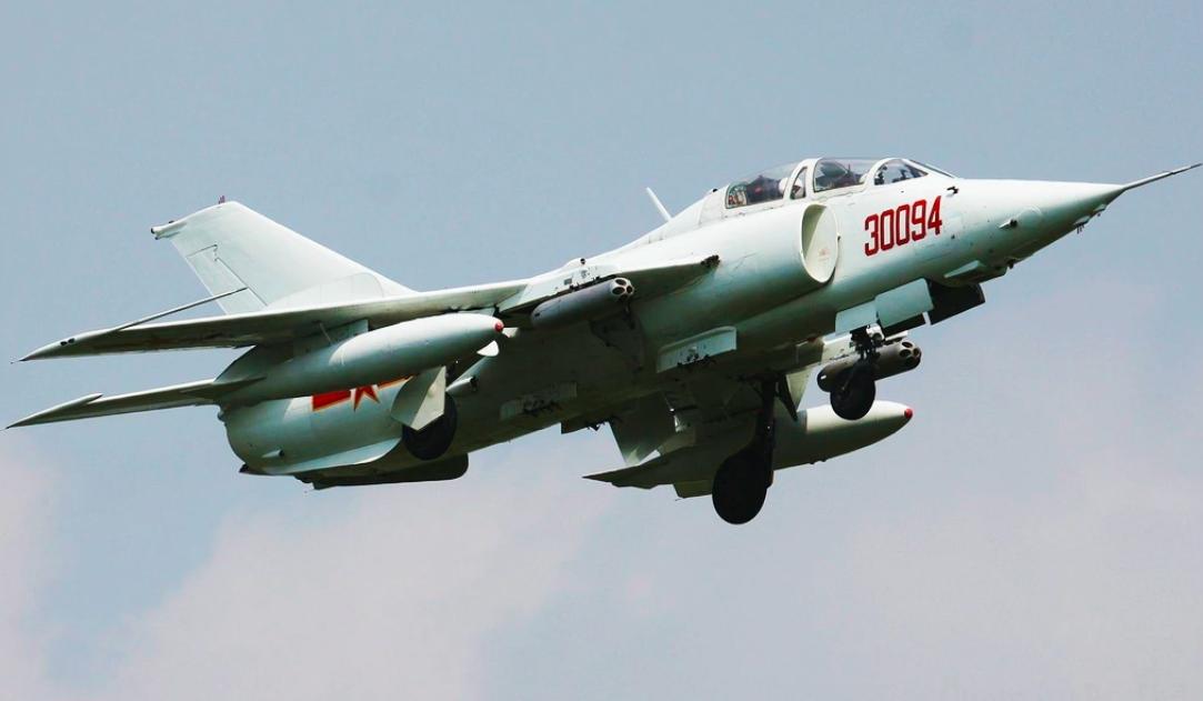 強(qiáng)5攻擊機(jī)替代方案探討，強(qiáng)5攻擊機(jī)的替代方案深度探討