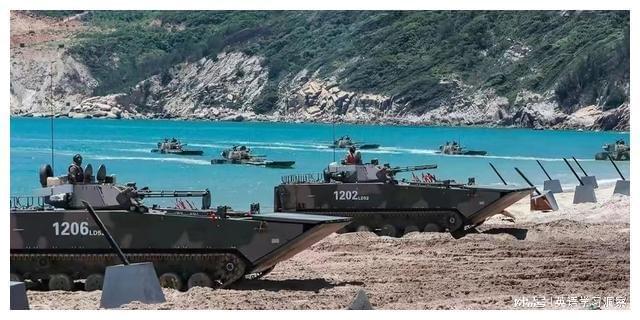 臺海決戰(zhàn)即將爆發(fā)，歷史與現(xiàn)實的交匯點，臺海局勢緊張升級，歷史與現(xiàn)實交匯的決戰(zhàn)時刻