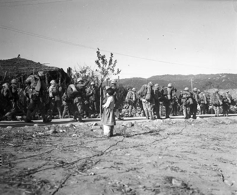 電影血戰(zhàn)長津湖，馮小剛的史詩巨獻，馮小剛史詩巨獻血戰(zhàn)長津湖電影揭秘長津湖戰(zhàn)役傳奇