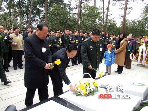 錢海皓中將與處級(jí)身份的解讀，錢海皓中將與處級(jí)身份解讀，揭秘軍銜與行政級(jí)別的關(guān)系