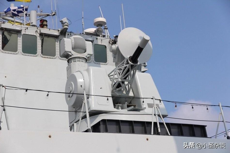 中國海軍新銳戰(zhàn)艦，052C與052D對比照，中國海軍新銳戰(zhàn)艦對比，052C與052D的深入剖析