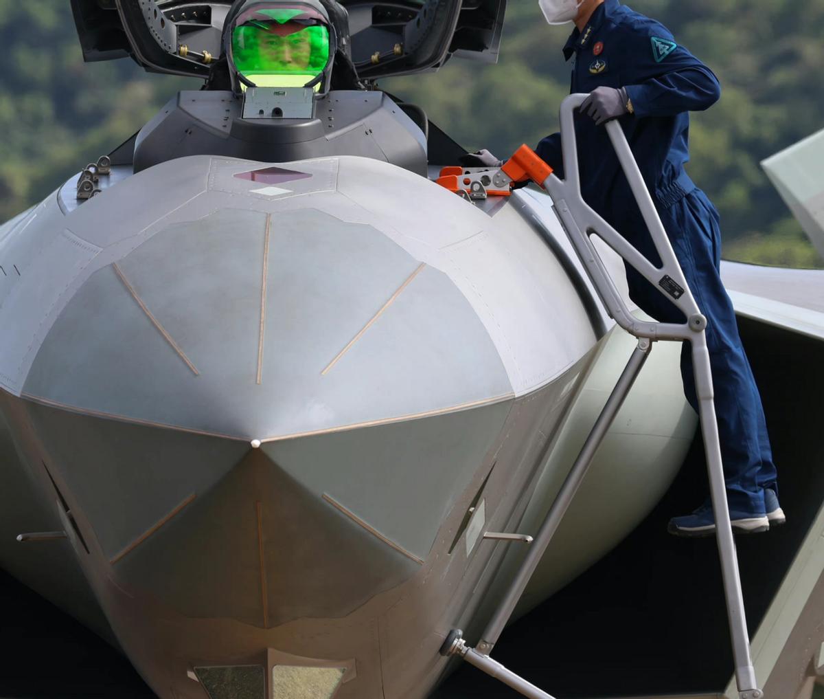 殲8是什么？深度解析中國空軍的主力戰(zhàn)機(jī)，深度解析，中國空軍主力戰(zhàn)機(jī)殲8的全方位解讀