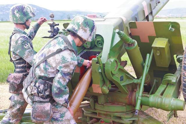 解放軍步兵火控系統(tǒng)，現(xiàn)代化戰(zhàn)爭(zhēng)中的關(guān)鍵力量，解放軍步兵火控系統(tǒng)，現(xiàn)代化戰(zhàn)爭(zhēng)中的核心力量