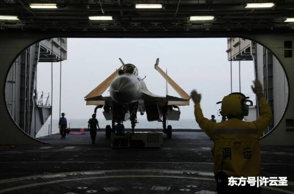 遼寧艦與伊麗莎白女王號，兩大巨艦的對比，遼寧艦與伊麗莎白女王號巨艦對比解析