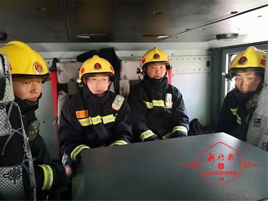 盛世盛典，回顧2005年大閱兵現(xiàn)場(chǎng)直播，盛世盛典，回顧2005年大閱兵盛況直播回顧