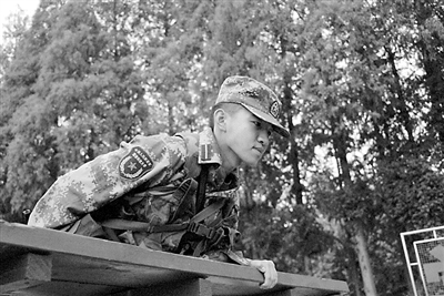 國防軍事先進(jìn)人物，時代的楷模，國家的驕傲，國防軍事先進(jìn)人物，時代的楷模，國家的榮耀