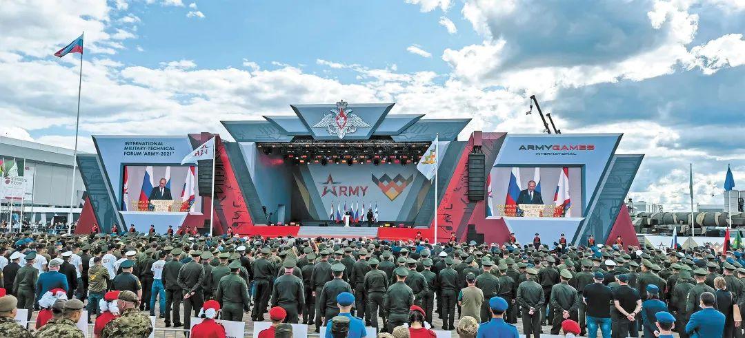 中央軍事頻道在2021年8月14日的獨(dú)特展現(xiàn)，中央軍事頻道獨(dú)特展現(xiàn)，聚焦八一建軍節(jié)慶祝活動(dòng)紀(jì)實(shí)報(bào)道