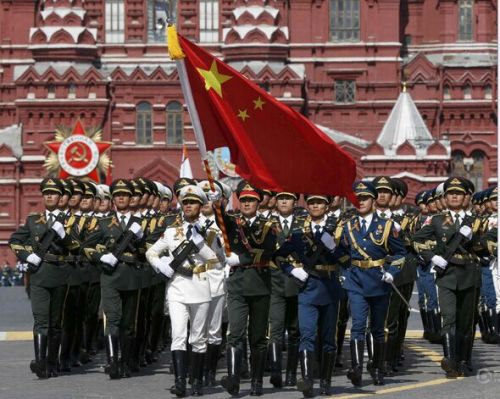 中國人民解放軍參加俄羅斯閱兵，跨越國界的軍事友誼與共同責(zé)任，中俄軍事友誼的見證，中國人民解放軍參加俄羅斯閱兵，共筑跨越國界的共同責(zé)任