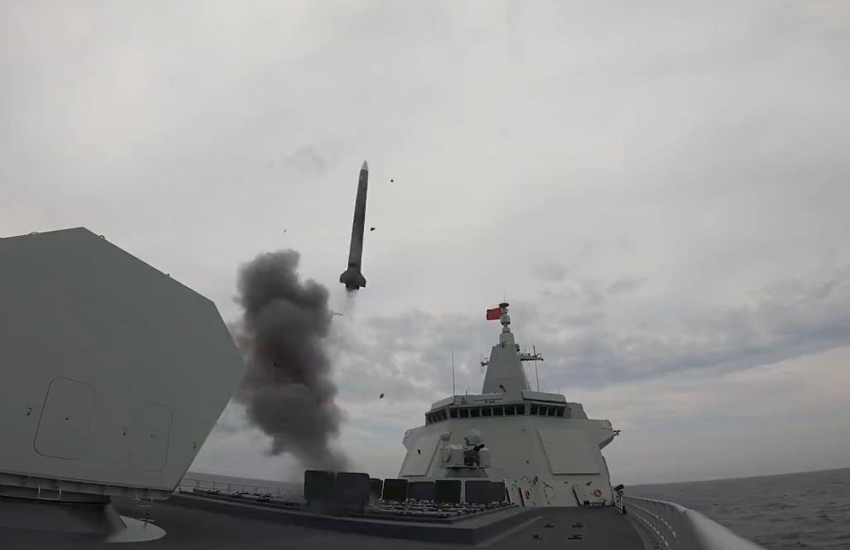 鷹擊長空，鷹擊-18導(dǎo)彈的重量揭秘，鷹擊長空背后的秘密，鷹擊-18導(dǎo)彈重量揭秘