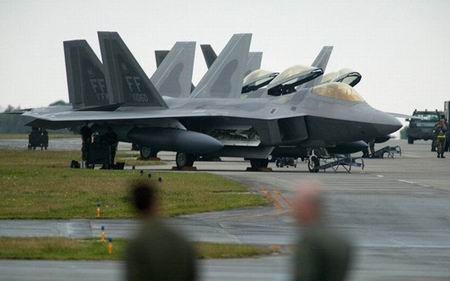 中國(guó)空軍基地的選址與布局，中國(guó)空軍基地選址與布局揭秘