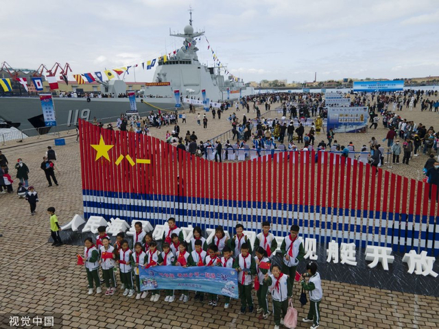 青島海軍節(jié)照片，展現(xiàn)海洋強(qiáng)國(guó)風(fēng)采的壯麗畫卷，青島海軍節(jié)照片，展現(xiàn)海洋強(qiáng)國(guó)壯麗畫卷風(fēng)采的壯麗瞬間