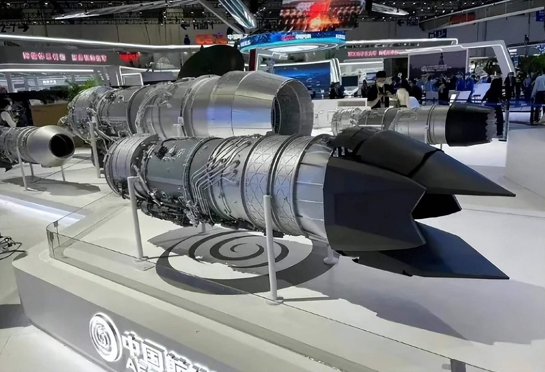 開局渦扇15，我?guī)A夏騰飛，一路高歌猛進(jìn)，開局渦扇15，華夏騰飛之路，高歌猛進(jìn)！