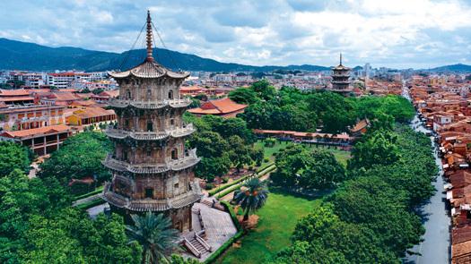 泉州建筑特色，歷史與現(xiàn)代的交融之美，泉州建筑特色，歷史與現(xiàn)代的交融之美展現(xiàn)城市魅力