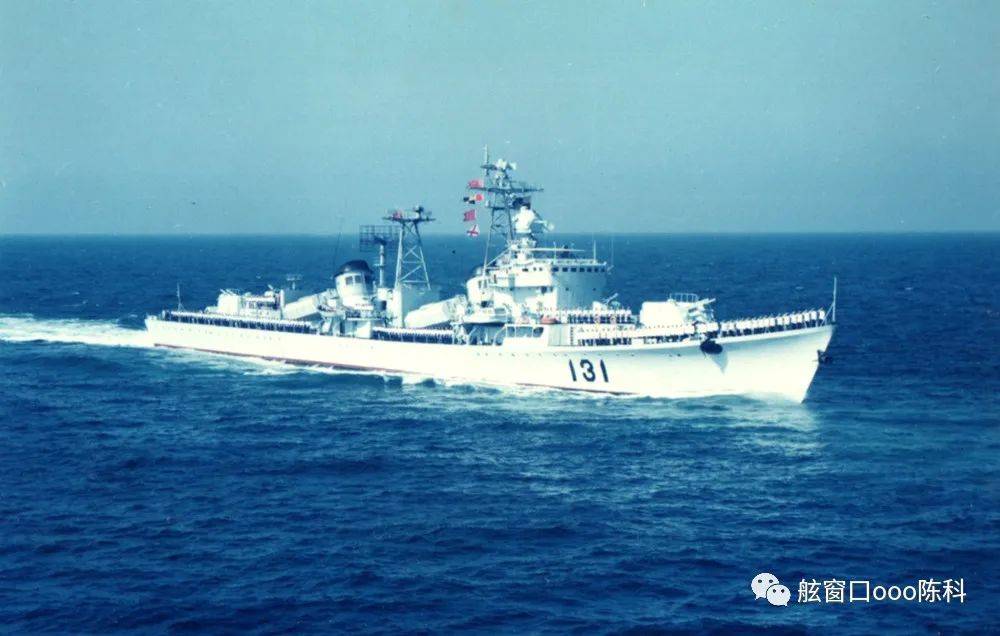 探索中國海軍力量的象征，南京艦與它的壯麗圖片，中國海軍力量的象征，南京艦壯麗圖片探索