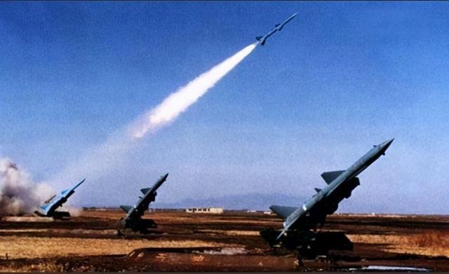 單兵防空導(dǎo)彈能否擊落A-10攻擊機(jī)，技術(shù)分析與實(shí)戰(zhàn)考量，單兵防空導(dǎo)彈對A-10攻擊機(jī)的實(shí)戰(zhàn)考量與技術(shù)分析，能否擊落的探討