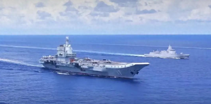 山東艦編隊(duì)現(xiàn)身臺(tái)海，展示實(shí)力，彰顯決心，山東艦編隊(duì)現(xiàn)身臺(tái)海，展示實(shí)力與決心，捍衛(wèi)國(guó)家主權(quán)安全