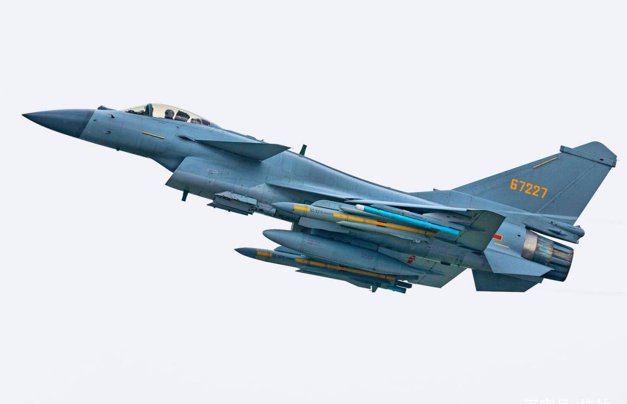 殲-10C單價多少，揭示現(xiàn)代戰(zhàn)機(jī)成本與價值的復(fù)雜交織，揭秘殲-10C戰(zhàn)機(jī)單價，現(xiàn)代戰(zhàn)機(jī)成本與價值的復(fù)雜交織