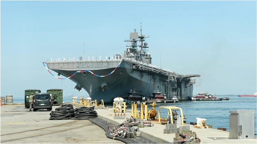 黃蜂級兩棲攻擊艦LHD，現(xiàn)代海軍力量的典范，黃蜂級LHD兩棲攻擊艦，現(xiàn)代海軍力量的典范典范