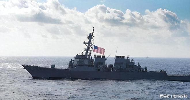 越戰(zhàn)軍艦過(guò)臺(tái)灣海峽，歷史與現(xiàn)實(shí)的交織，越戰(zhàn)軍艦穿越臺(tái)灣海峽，歷史與現(xiàn)實(shí)的交匯
