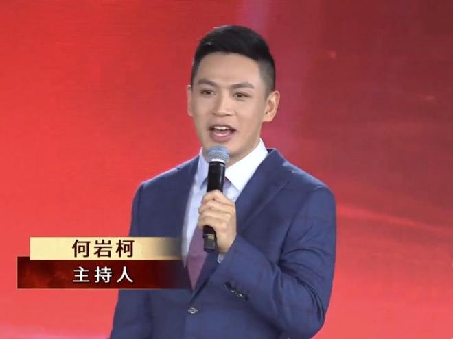 央視朝聞天下男主持的魅力與風采，央視朝聞天下男主持的魅力與風采展現