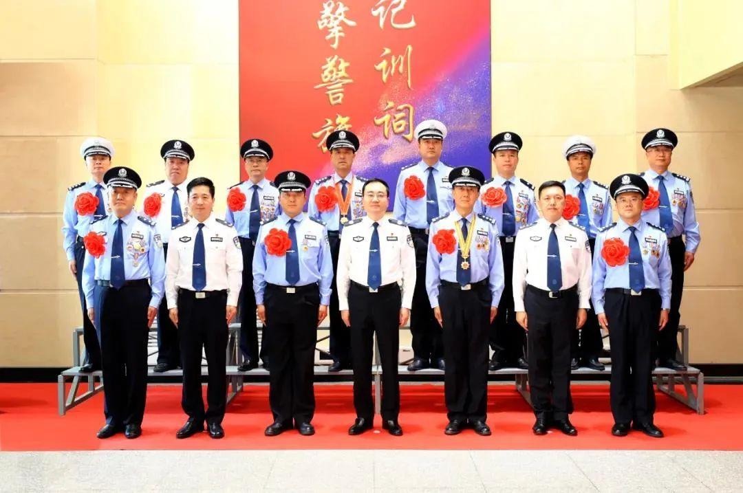 關于2021年度一等功獲得者人數(shù)的探討，探討，2021年度一等功獲得者人數(shù)統(tǒng)計與分析