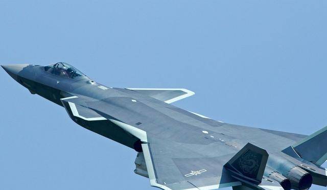 殲-20第五代戰(zhàn)斗機的崛起，中國航空工業(yè)的嶄新篇章，殲-20第五代戰(zhàn)斗機的崛起，中國航空工業(yè)的輝煌篇章