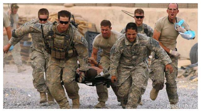 美國士兵自己購買裝備的現(xiàn)象探究，美國士兵個人購買裝備現(xiàn)象深度探究