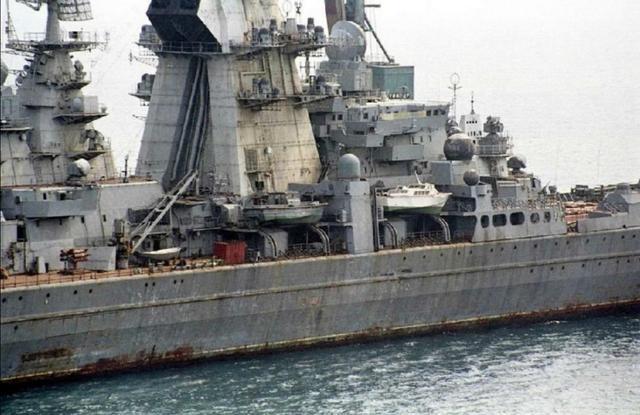 深入解析中國海軍的杰出代表，051C型導(dǎo)彈驅(qū)逐艦，中國海軍杰出代表，051C型導(dǎo)彈驅(qū)逐艦深度解析