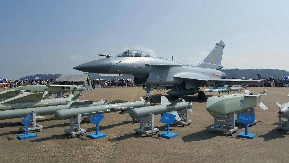 殲-10戰(zhàn)斗機(jī)的最大升限，探索中國空中力量的巔峰之作，探索中國空中力量的巔峰，殲-10戰(zhàn)斗機(jī)最大升限揭秘