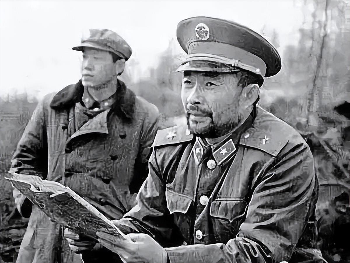 軍改背景下的集團(tuán)軍發(fā)展研究，軍改背景下集團(tuán)軍發(fā)展研究探討