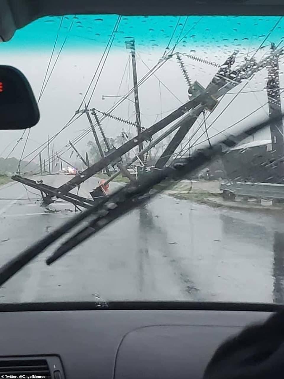 暴風(fēng)雨級(jí)航空母艦?zāi)Ｐ?，探索與賞析，暴風(fēng)雨級(jí)航空母艦?zāi)Ｐ?，深度探索與賞析