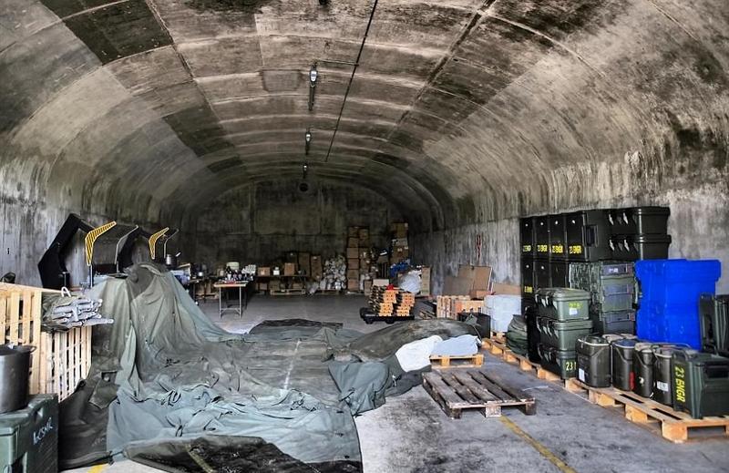 揭秘A-10攻擊機(jī)的卓越性能與資料詳解，揭秘A-10攻擊機(jī)的卓越性能與詳細(xì)資料解析