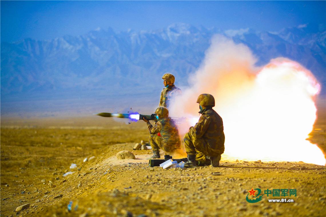 火箭彈出膛瞬間，震撼人心的壯麗畫(huà)卷，火箭騰飛瞬間，壯麗畫(huà)卷震撼人心