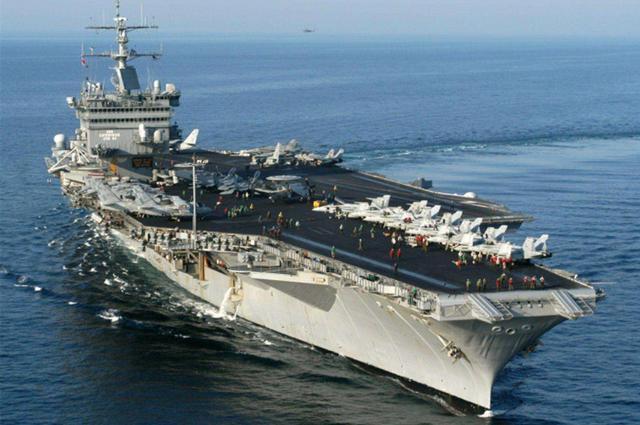 美國航母的排水量與全球海軍力量的較量，美國航母排水量與全球海軍力量競爭揭秘