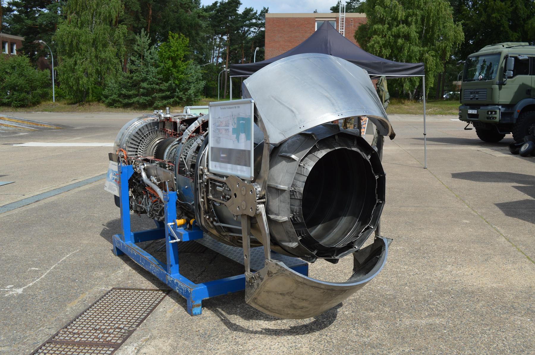 戰(zhàn)斗機(jī)型號排名，空戰(zhàn)時(shí)代的變遷與全球最佳實(shí)踐，戰(zhàn)斗機(jī)排名揭秘，空戰(zhàn)時(shí)代的演變與全球最佳實(shí)踐